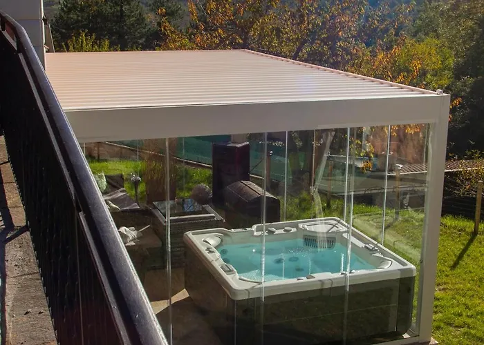 Sumbilla, Modern, With Sauna, Heated Jacuzzi Near Tuscany * Monghidoro