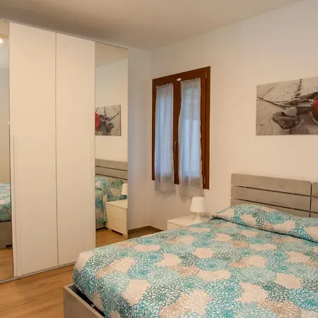 Sumbilla, Modern, With Sauna, Heated Jacuzzi Near Tuscany Vila Monghidoro