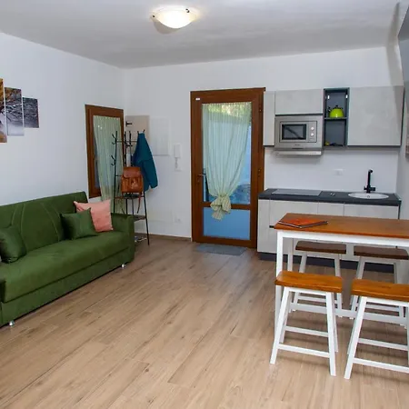 Sumbilla, Modern, With Sauna, Heated Jacuzzi Near Tuscany Willa