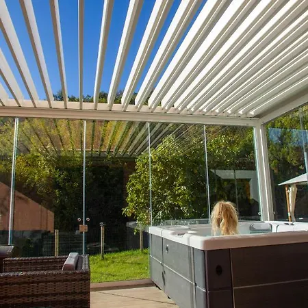 Villa Sumbilla, Modern, With Sauna, Heated Jacuzzi Near Tuscany Monghidoro