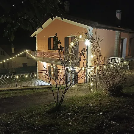 Sumbilla, Modern, With Sauna, Heated Jacuzzi Near Tuscany Villa