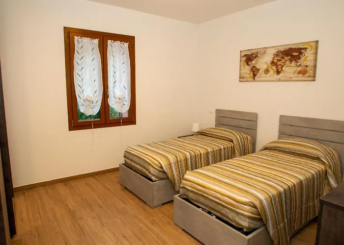 Sumbilla, Modern, With Sauna, Heated Jacuzzi Near Tuscany Βίλα