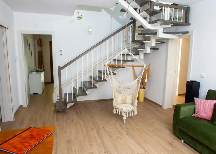 Sumbilla, Modern, With Sauna, Heated Jacuzzi Near Tuscany * Monghidoro