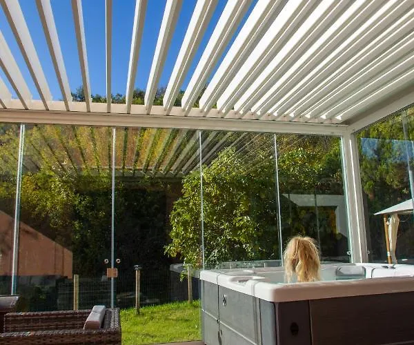 Βίλα Sumbilla, Modern, With Sauna, Heated Jacuzzi Near Tuscany Monghidoro