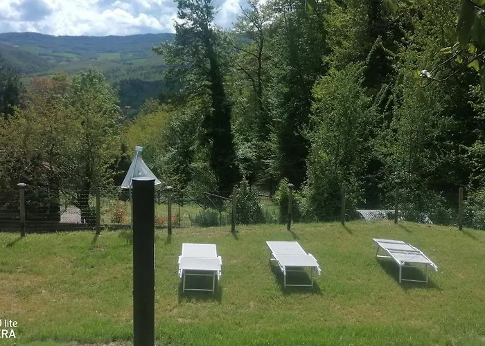 Villa Sumbilla, Modern, With Sauna, Heated Jacuzzi Near Tuscany *