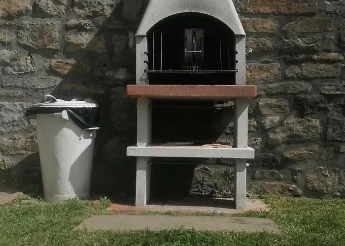 Βίλα Sumbilla, Modern, With Sauna, Heated Jacuzzi Near Tuscany